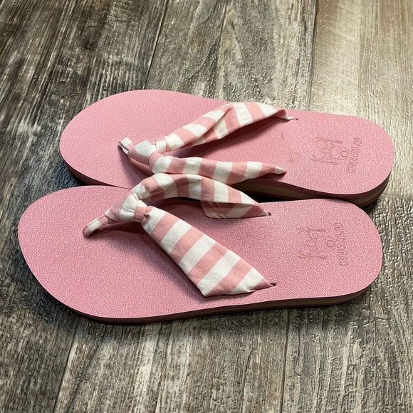 Pink Striped Women's Sandals Size 8.5 - Picture 11 of 12